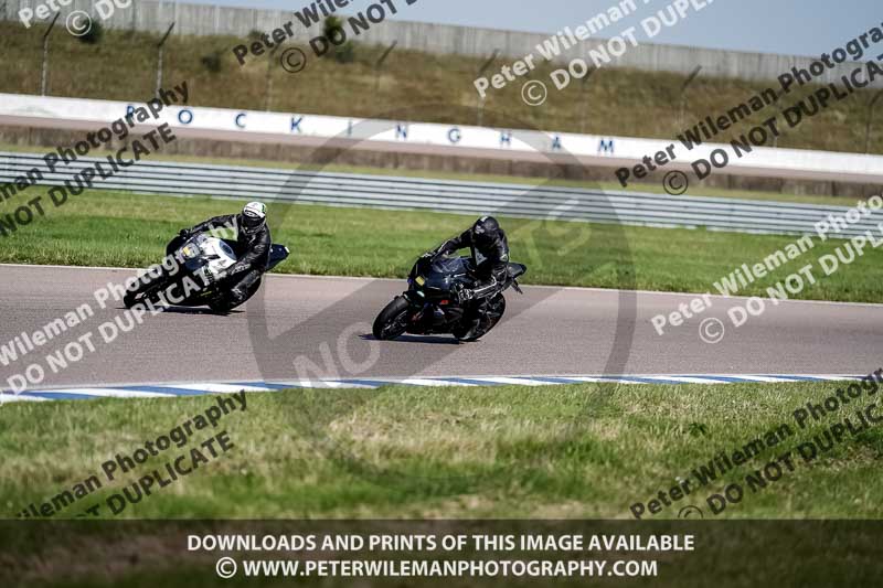 Rockingham no limits trackday;enduro digital images;event digital images;eventdigitalimages;no limits trackdays;peter wileman photography;racing digital images;rockingham raceway northamptonshire;rockingham trackday photographs;trackday digital images;trackday photos